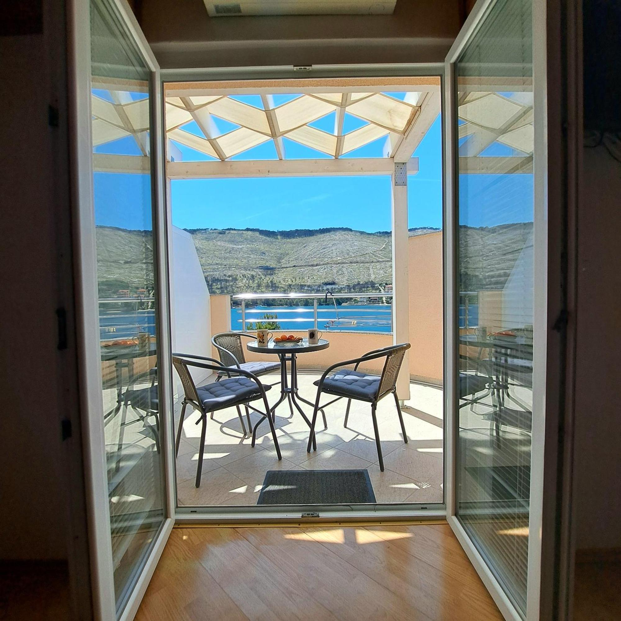 Open Sea Apartmani Grebaštica Eksteriør bilde